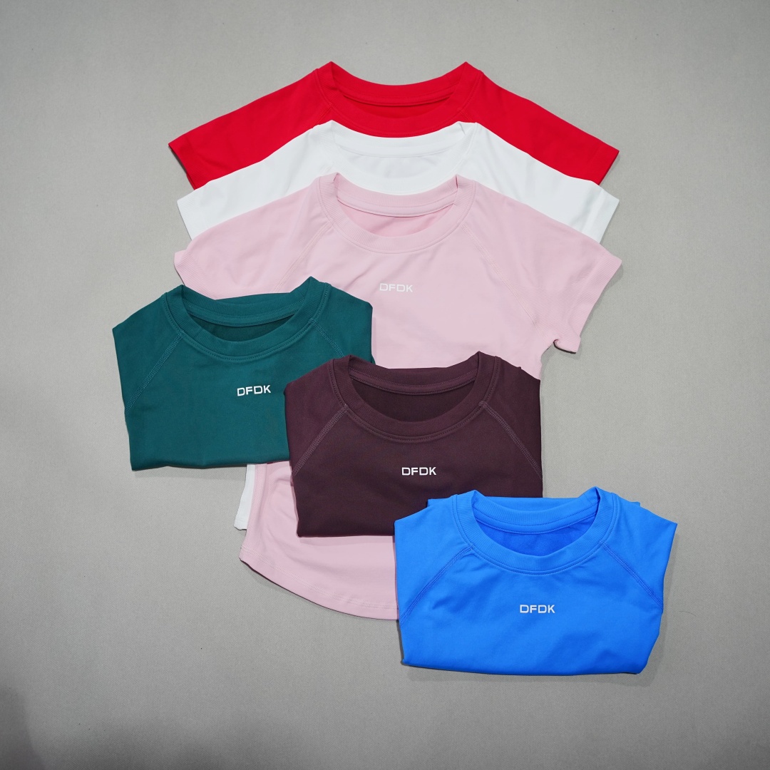Elastische, ademende sport-T-s - Winter Yoga Clothing recensie en prijs