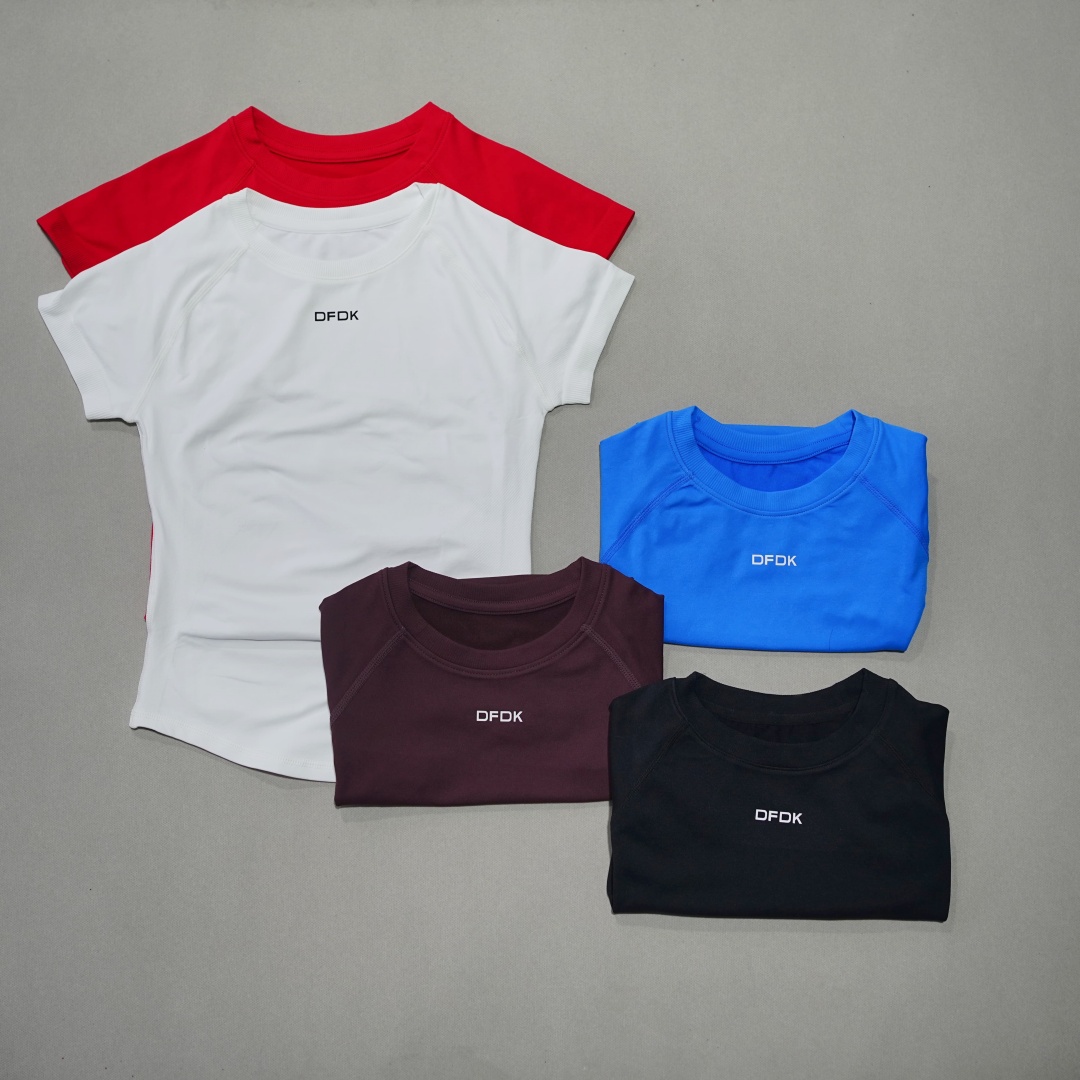 Elastische, ademende sport-T-s - Winter Yoga Clothing recensie en prijs